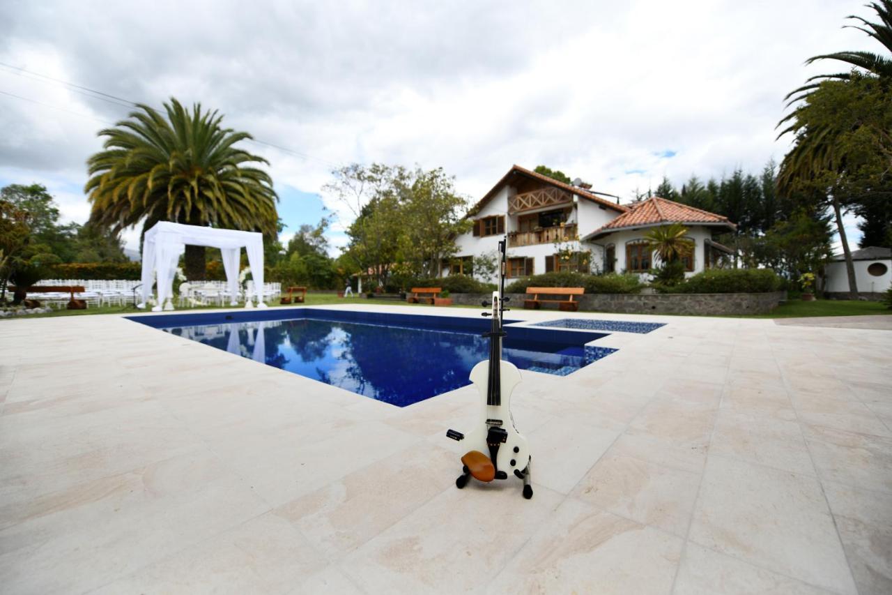 Quinta La Constanza Ξενοδοχείο Tababela Εξωτερικό φωτογραφία
