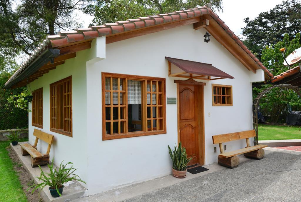 Quinta La Constanza Ξενοδοχείο Tababela Εξωτερικό φωτογραφία